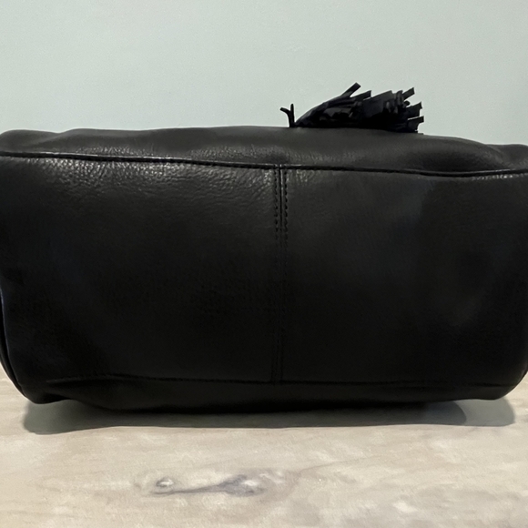 Beautiful UGG Pebbled Black Leather Satchel With Goldtone Hardware  NWOT - Picture 9 of 15